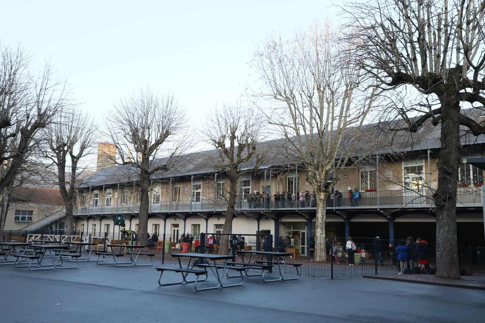Galerie (Saint-Benoît, Moulins)